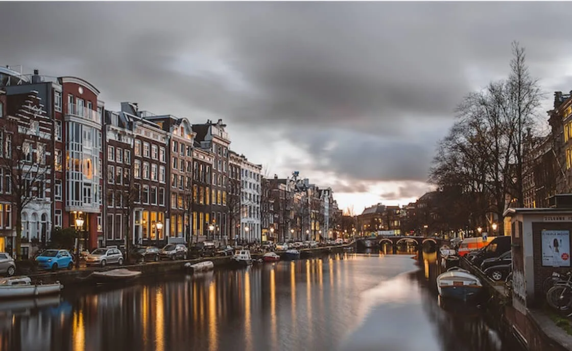 Contact-Amsterdam